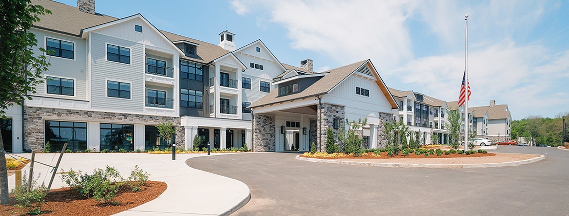 Covenant Living of Cromwell Front Entrance